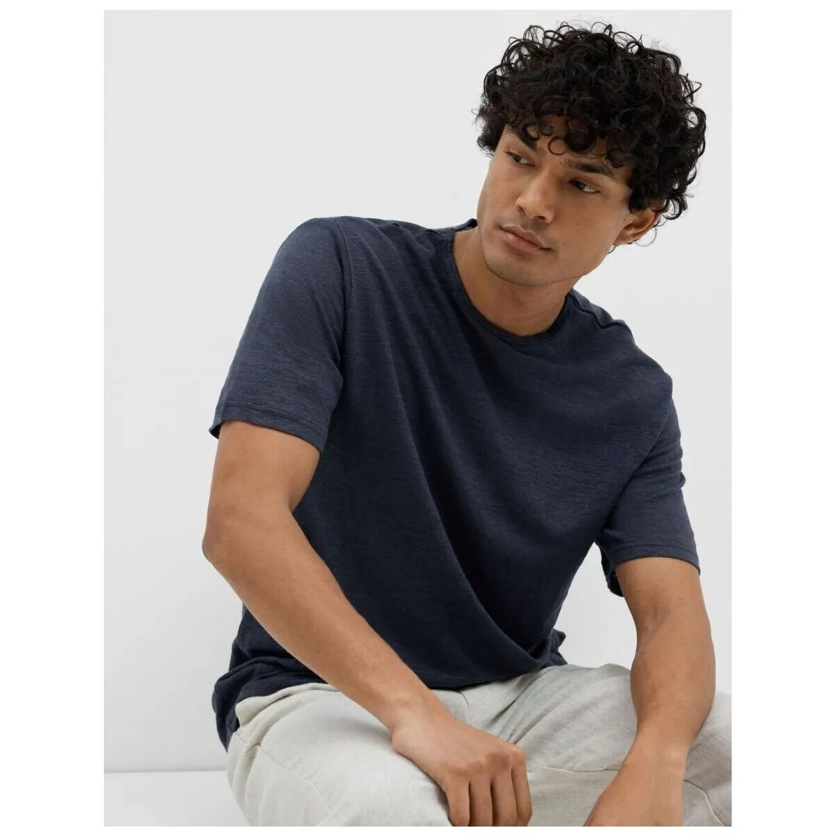 16089504 BETH LINEN SSSKY CAPTAIN