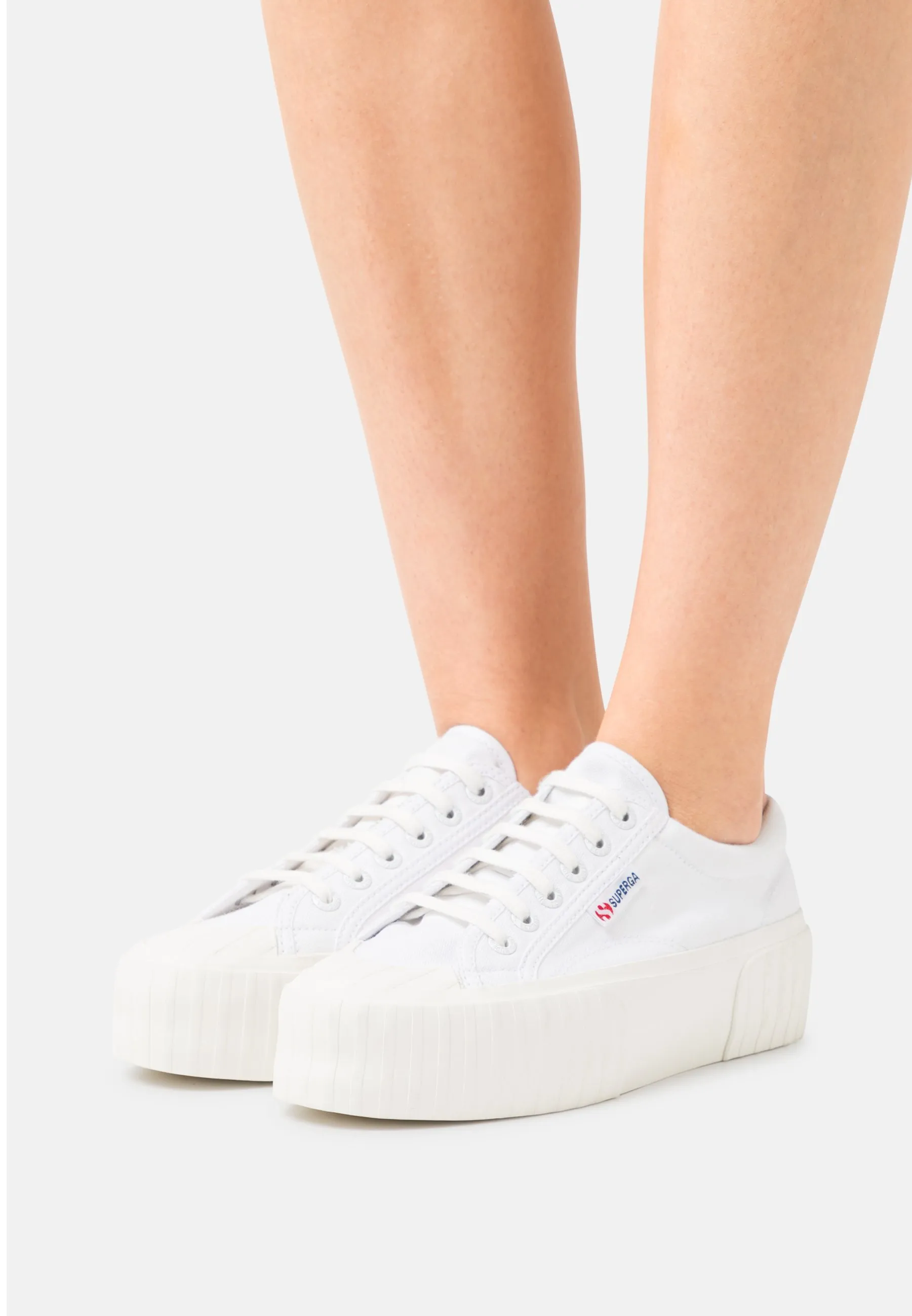 2631 STRIPE PLATFORM  ZAPATILLAS