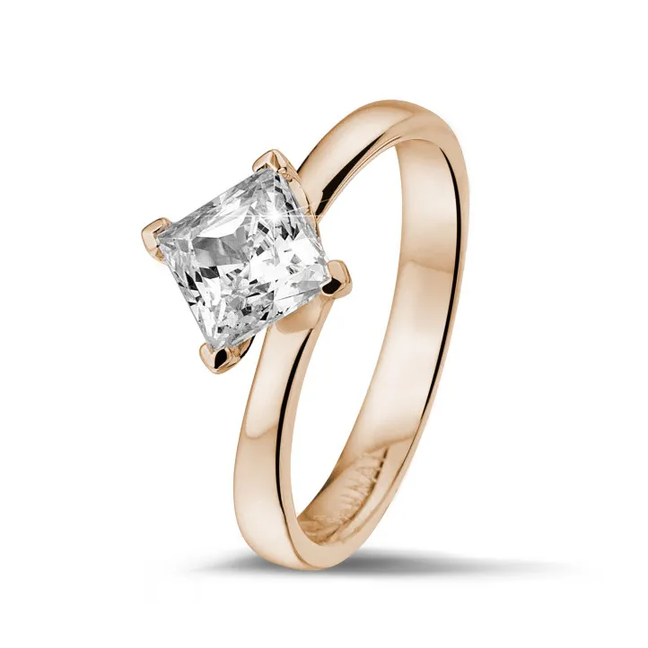 3.00 quilates anillo solitario en oro rojo con diamante talla princesa 