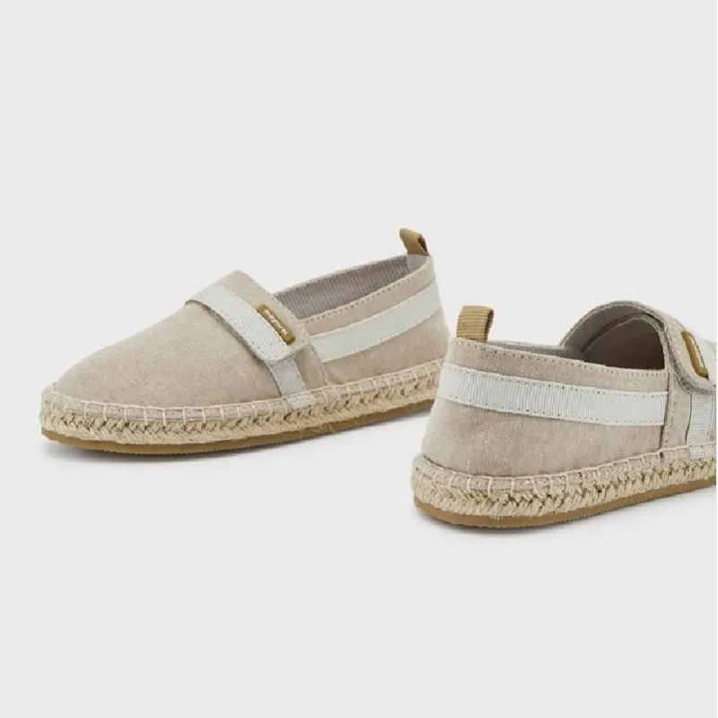 Alpargata Velcro Niño Arena MAYORAL 43411