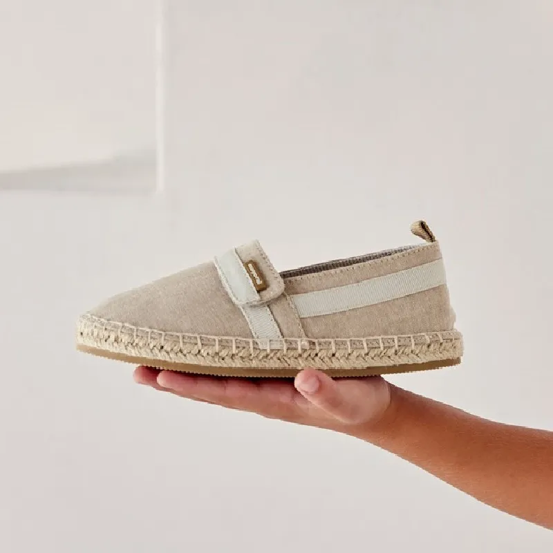 Alpargata Velcro Niño Arena MAYORAL 43411