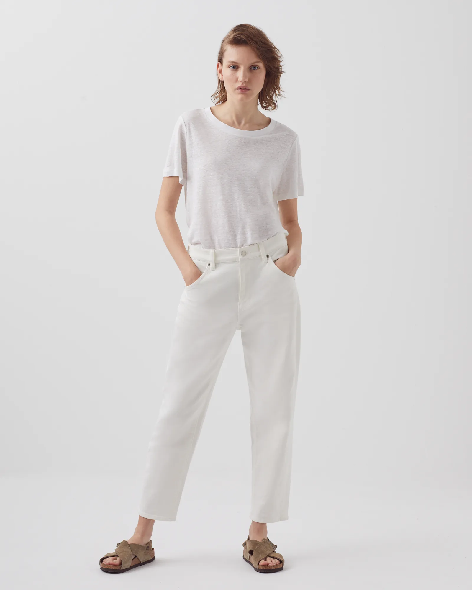 AMANDINE  CAMISETA CON CUELLO REDONDO DE LINO WHITE