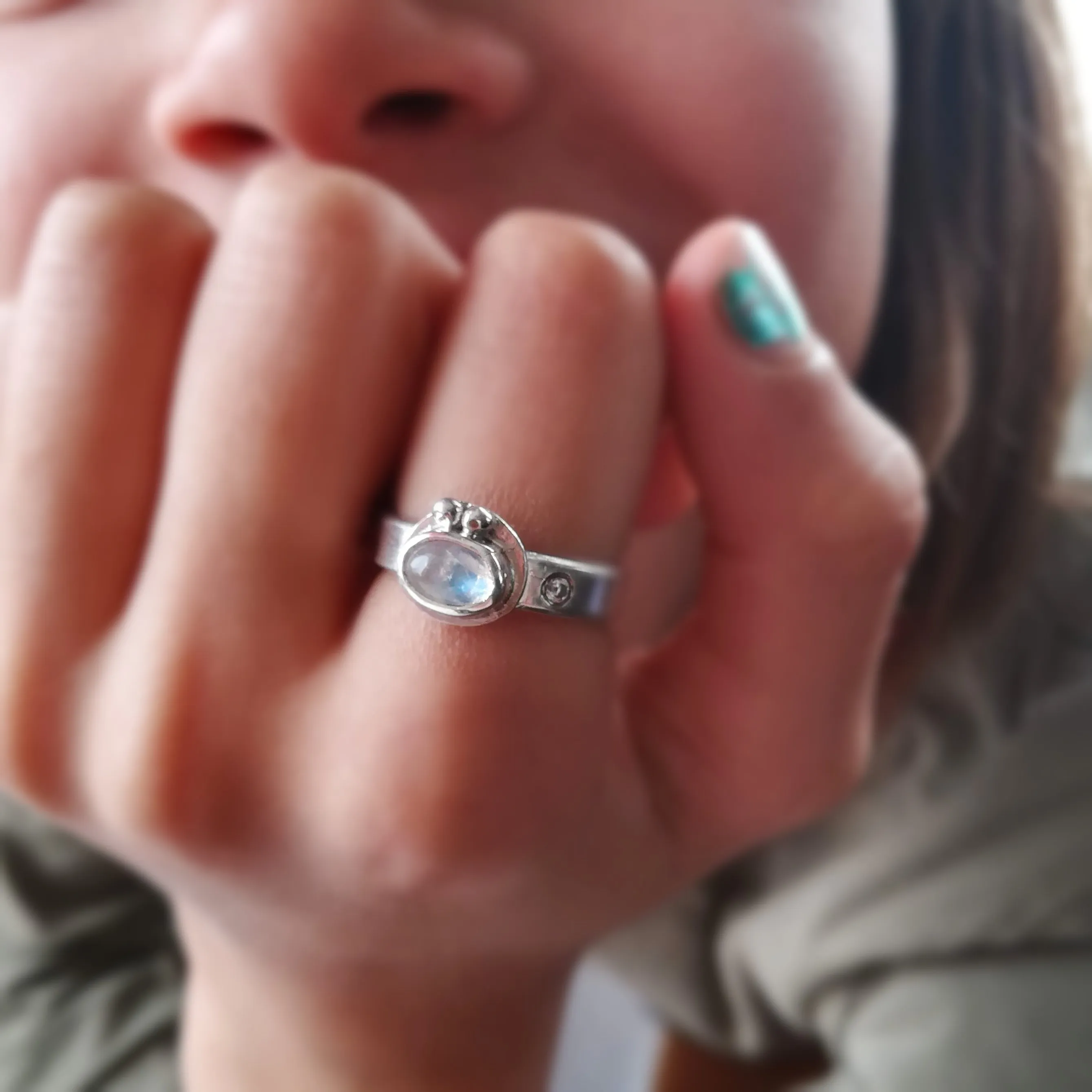 Anillo de Piedra Luna, Circonita y  Plata de Ley | Hecho a Mano Talla 12 (5 3/4 US)