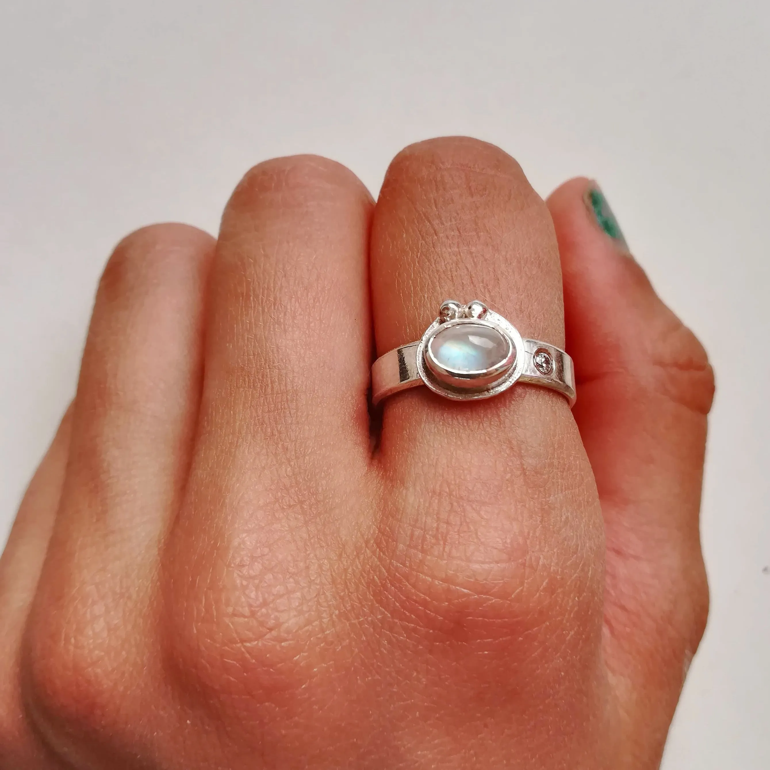 Anillo de Piedra Luna, Circonita y  Plata de Ley | Hecho a Mano Talla 12 (5 3/4 US)