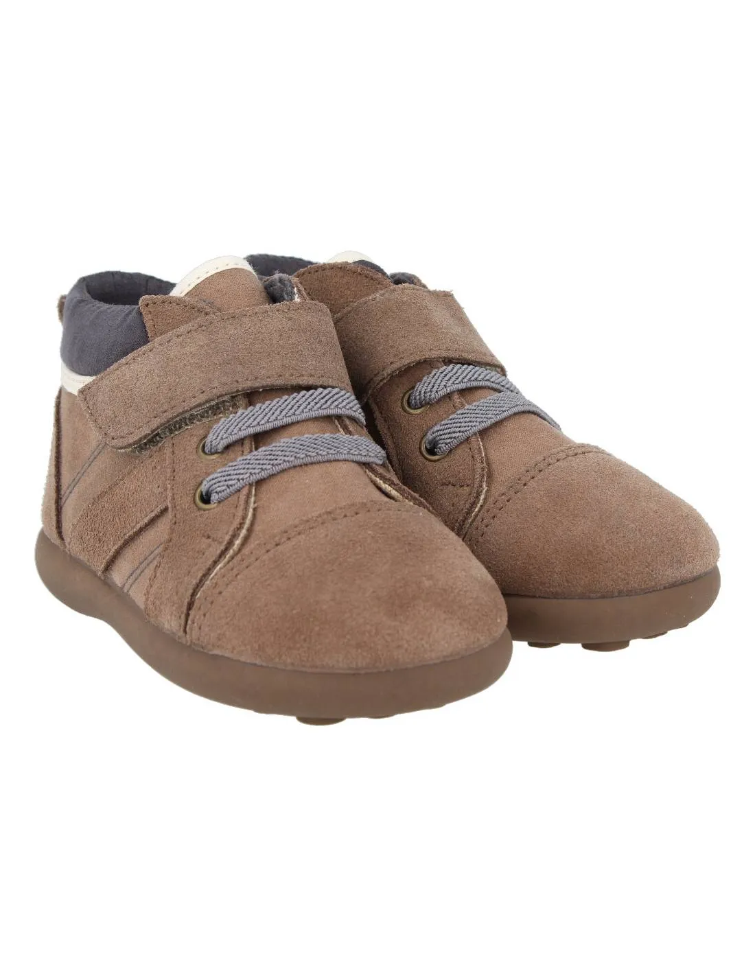 BATILAS  BOTITA CASUAL VELCRO SERRAJE TAUPE