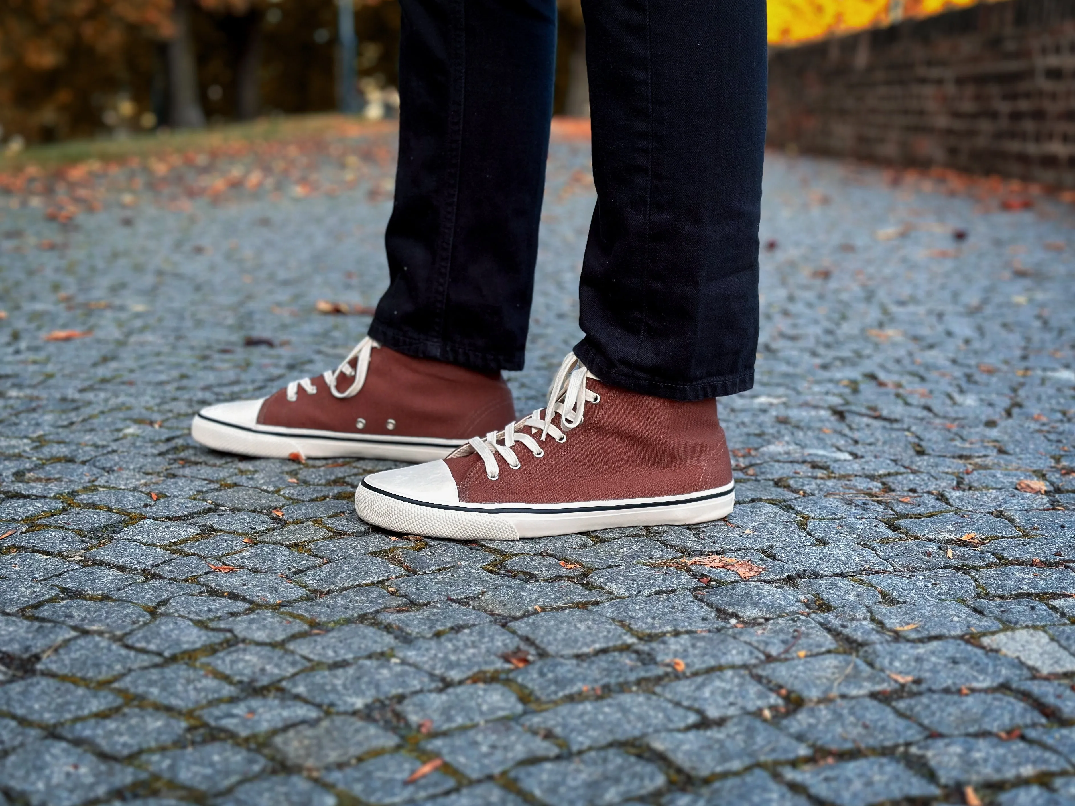 BOHEMPIA  ORIK 2.0 BROWN & TAN  DEPORTIVAS BAREFOOT DE CAñA ALTA