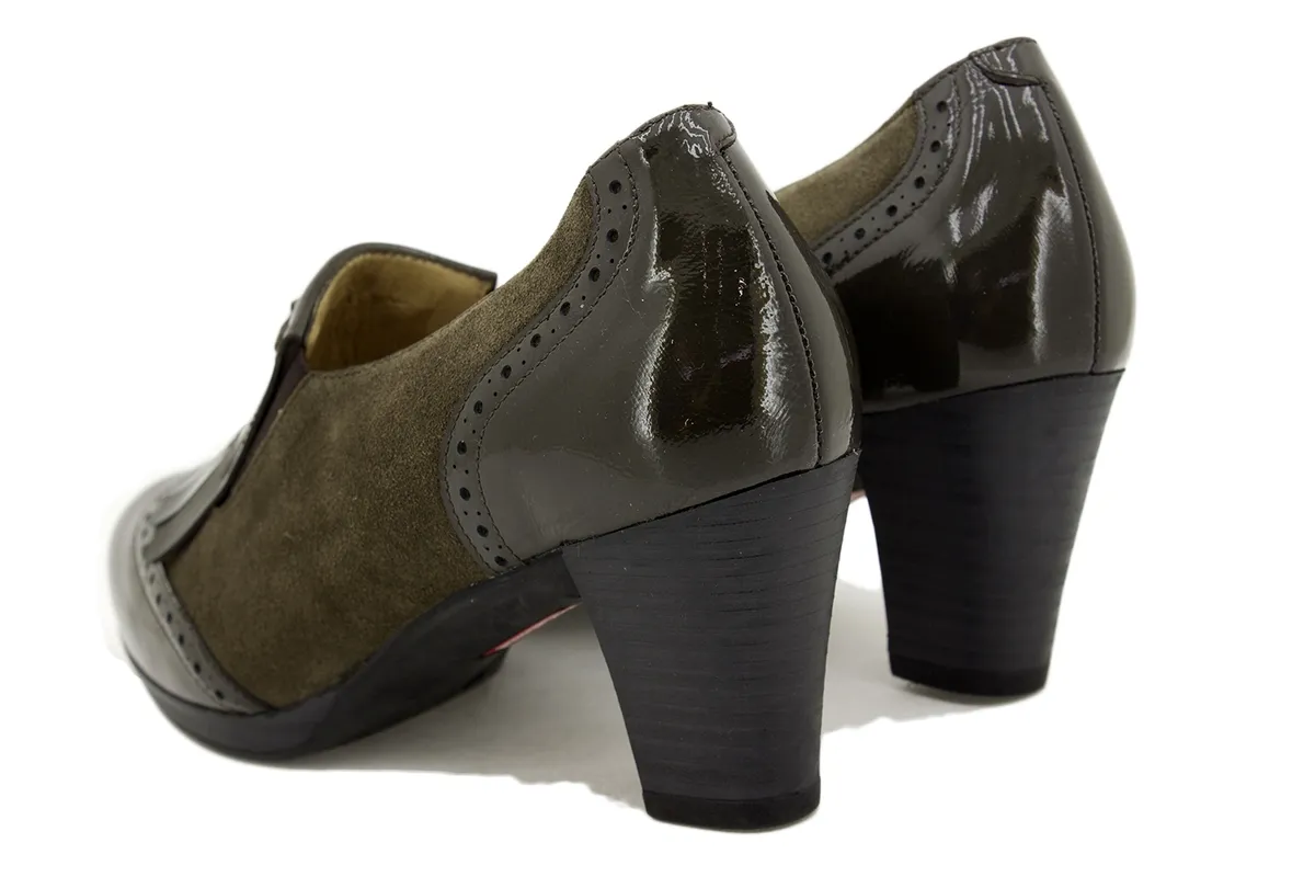 Bootee shoe Mud Patent