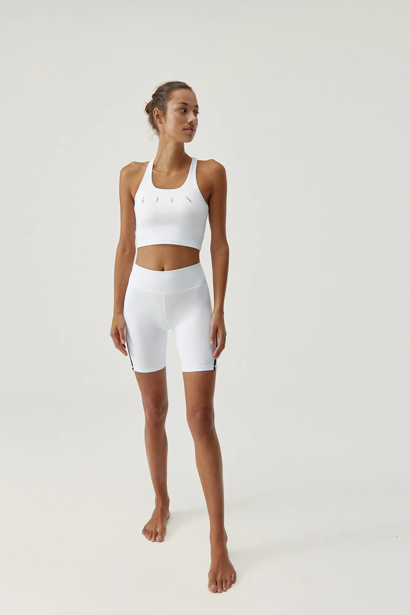 Born Living Yoga Short Daira White/Black