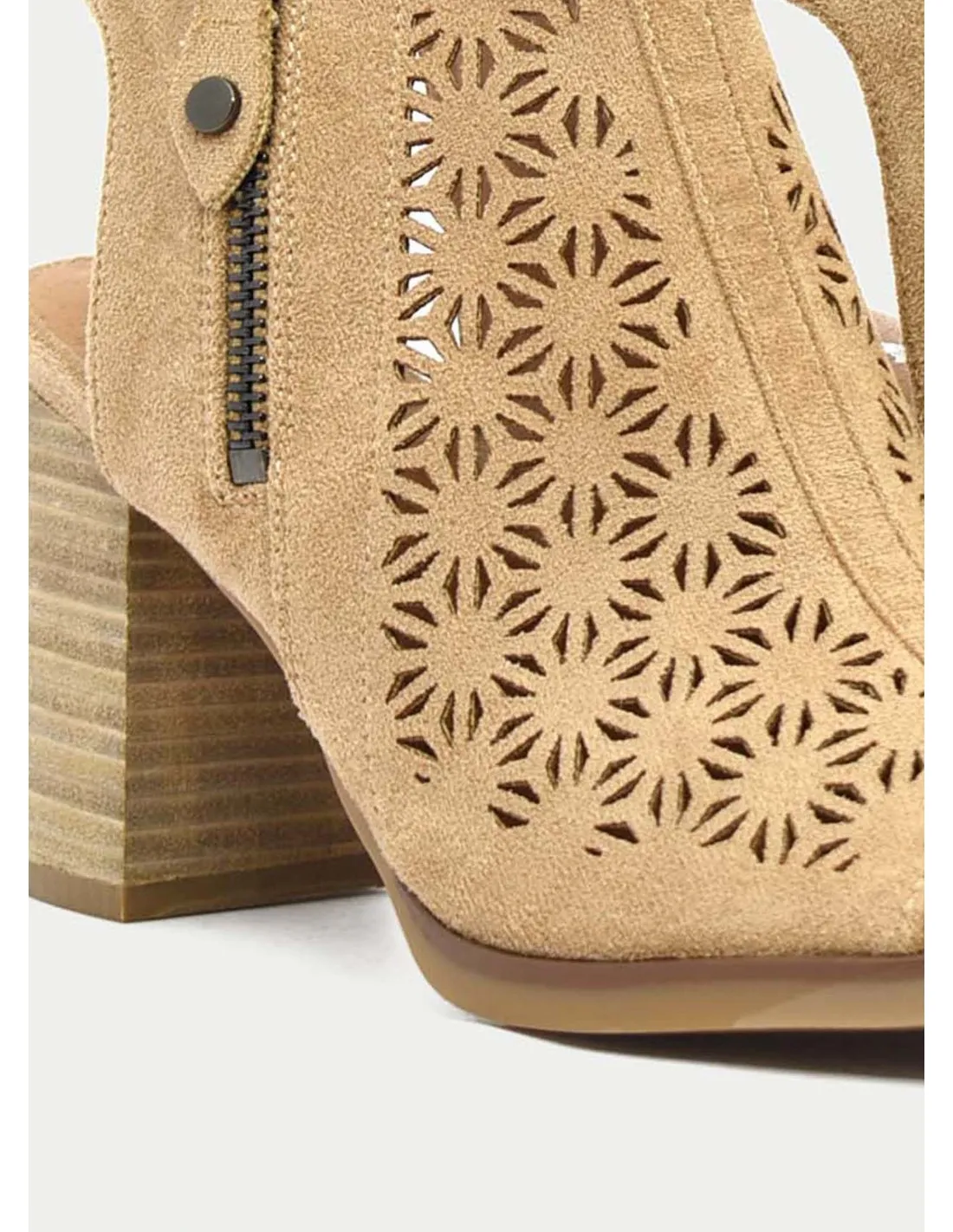 BOTAS Y BOTINES XTI 141100 CAMEL 