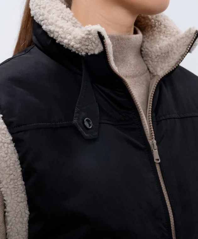 Brunello Cucinelli Black vest with sheepskin