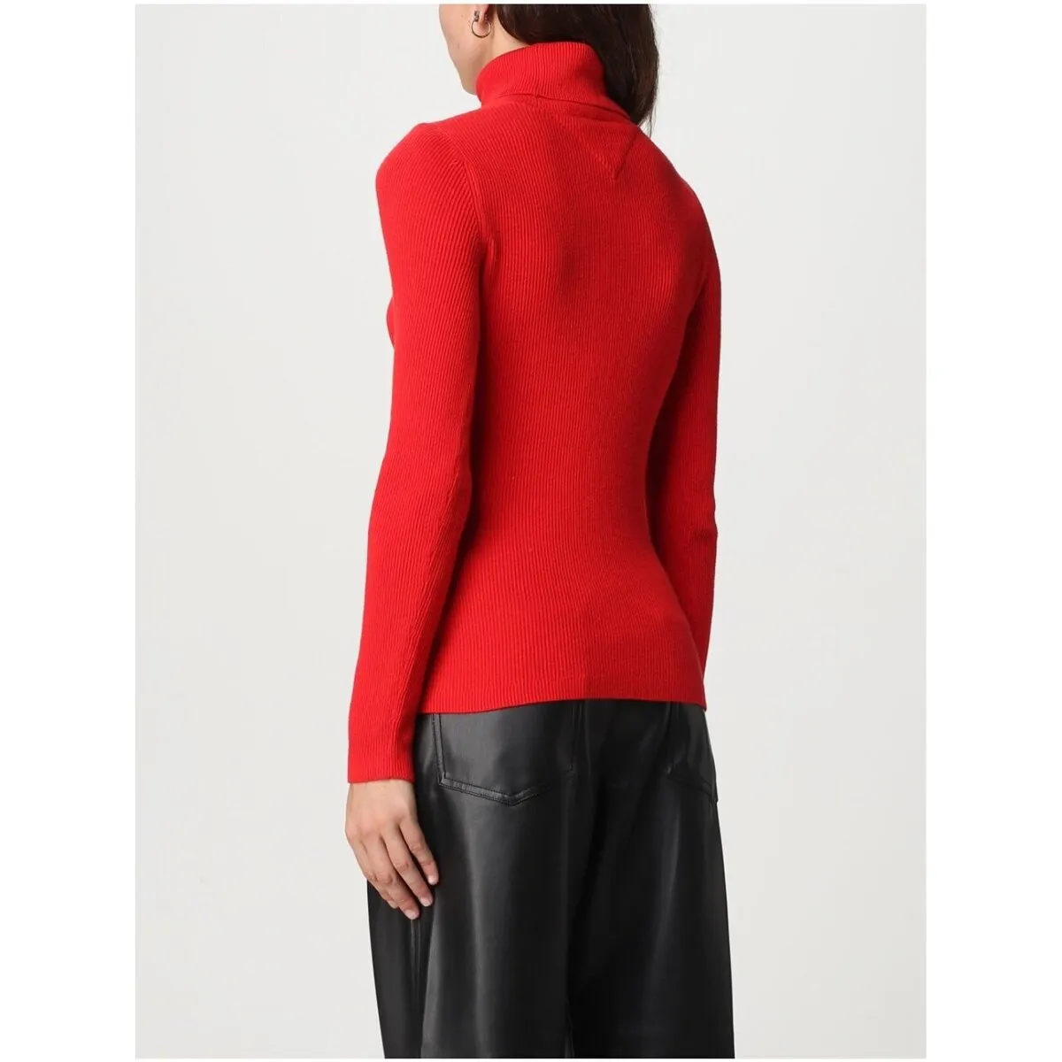 DW0DW16537  MUJER