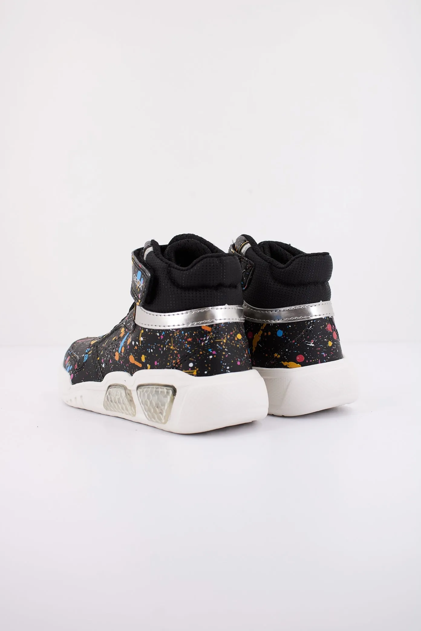 GEOX