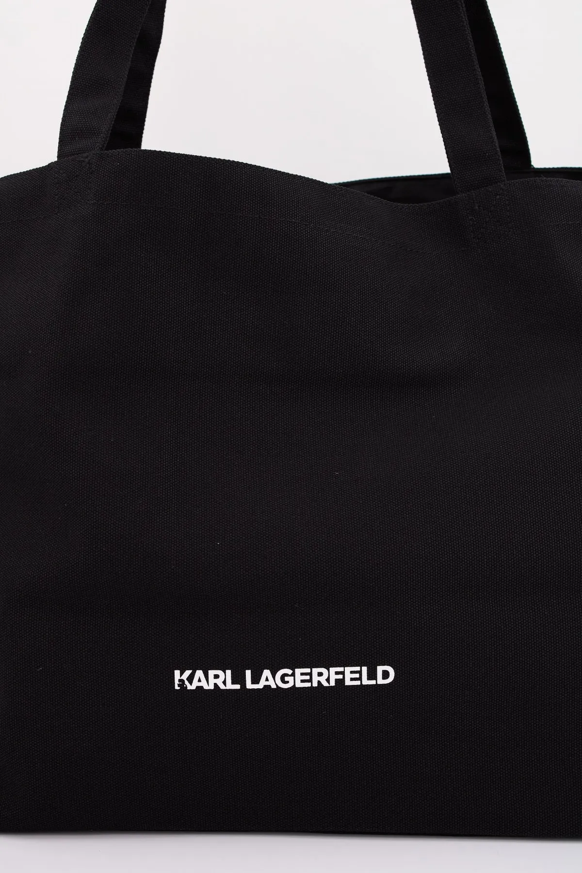 KARL LAGERFELD K/SIGNATURE SHOPPER