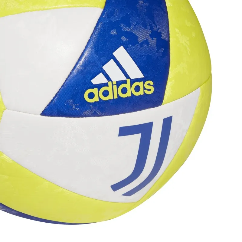 La Juventus balón de fútbol capitán amarillo 2021/22 Adidas