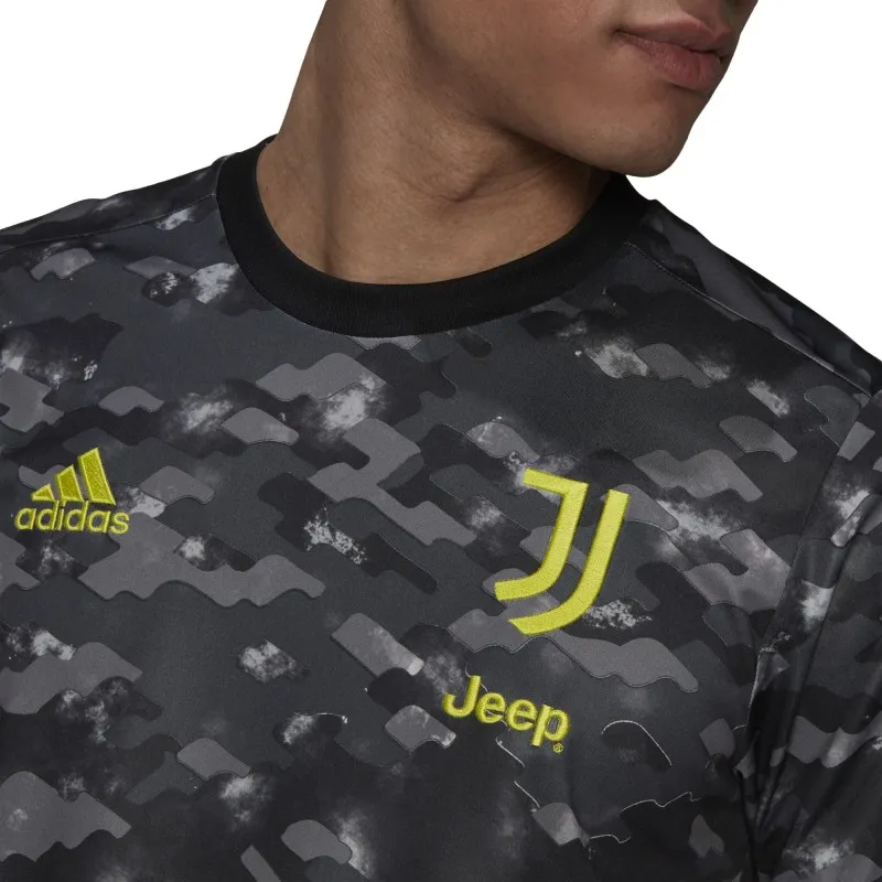 La juventus camiseta pre partido gris 2021/22 Adidas