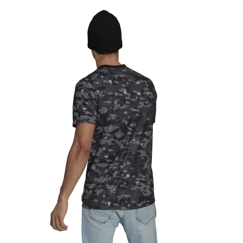 La juventus camiseta pre partido gris 2021/22 Adidas