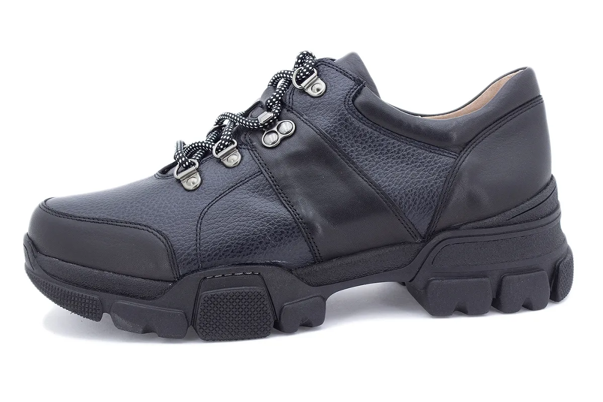 LACEUP SHOE BLACK LEATHER