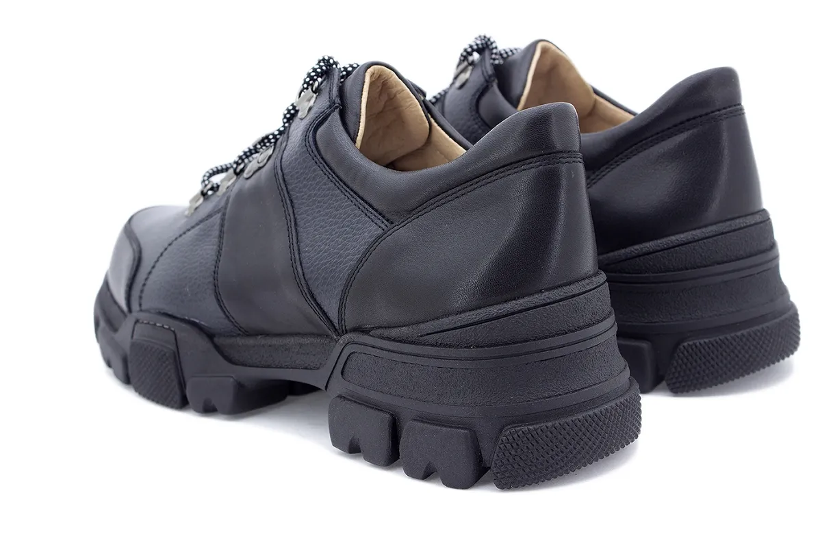 LACEUP SHOE BLACK LEATHER