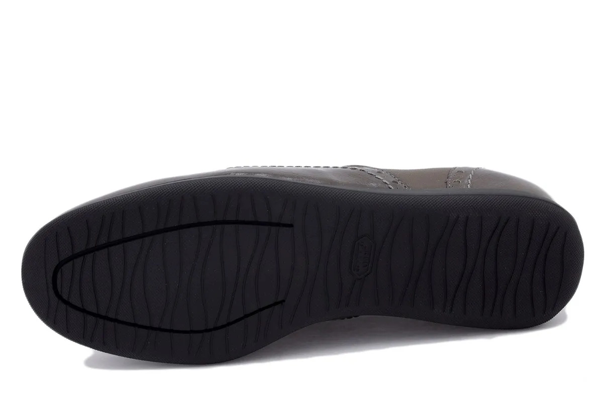 MOLE PATENT LACEUP SHOE