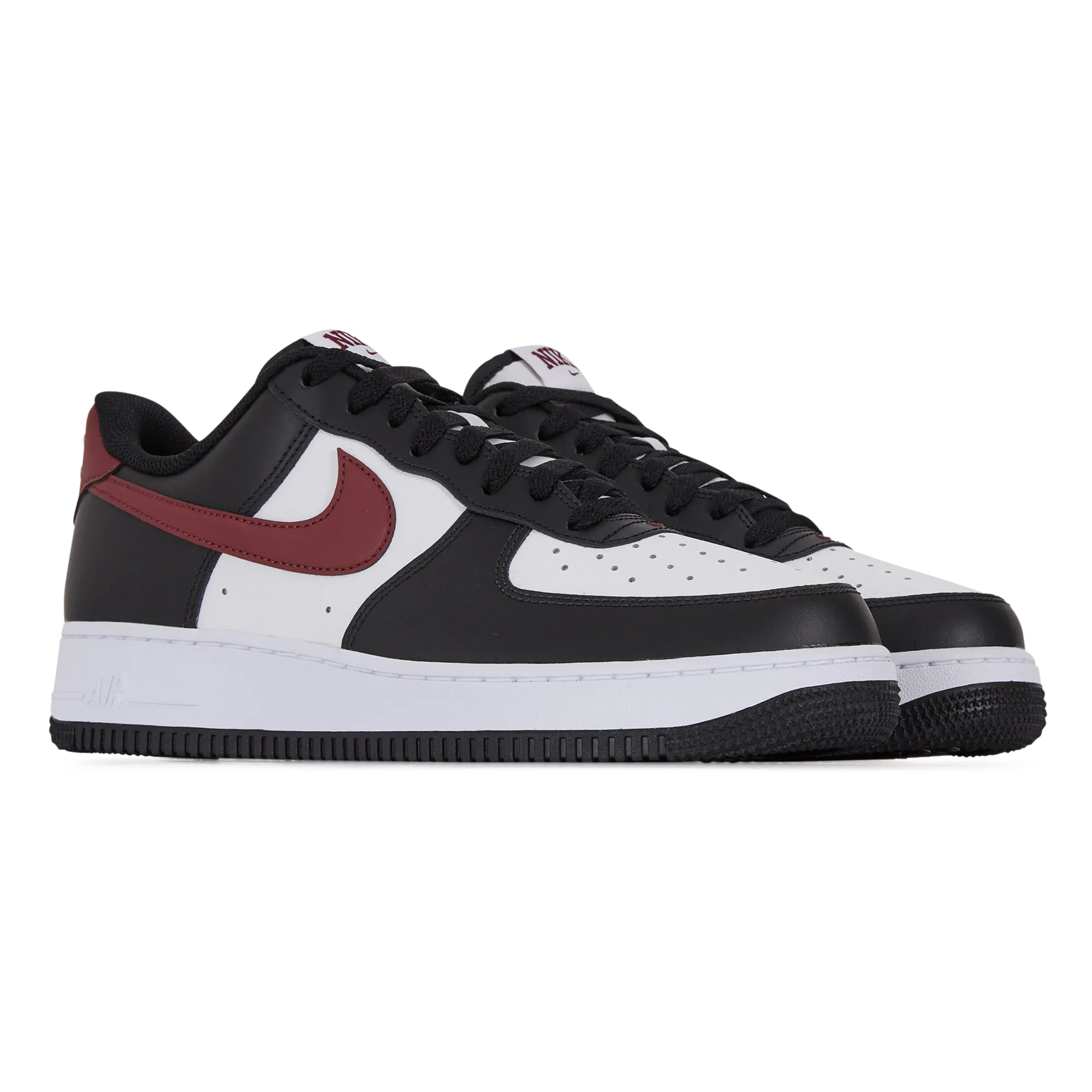 NIKE AIR FORCE 1 LOW