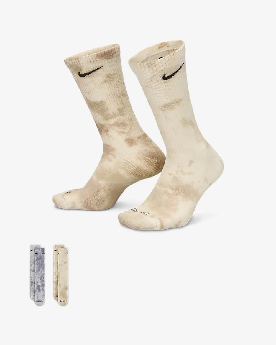 Nike Everyday Plus