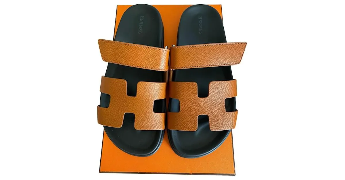 Oran Sandalias Hermès Chipre en talla  38.5 Castaño 