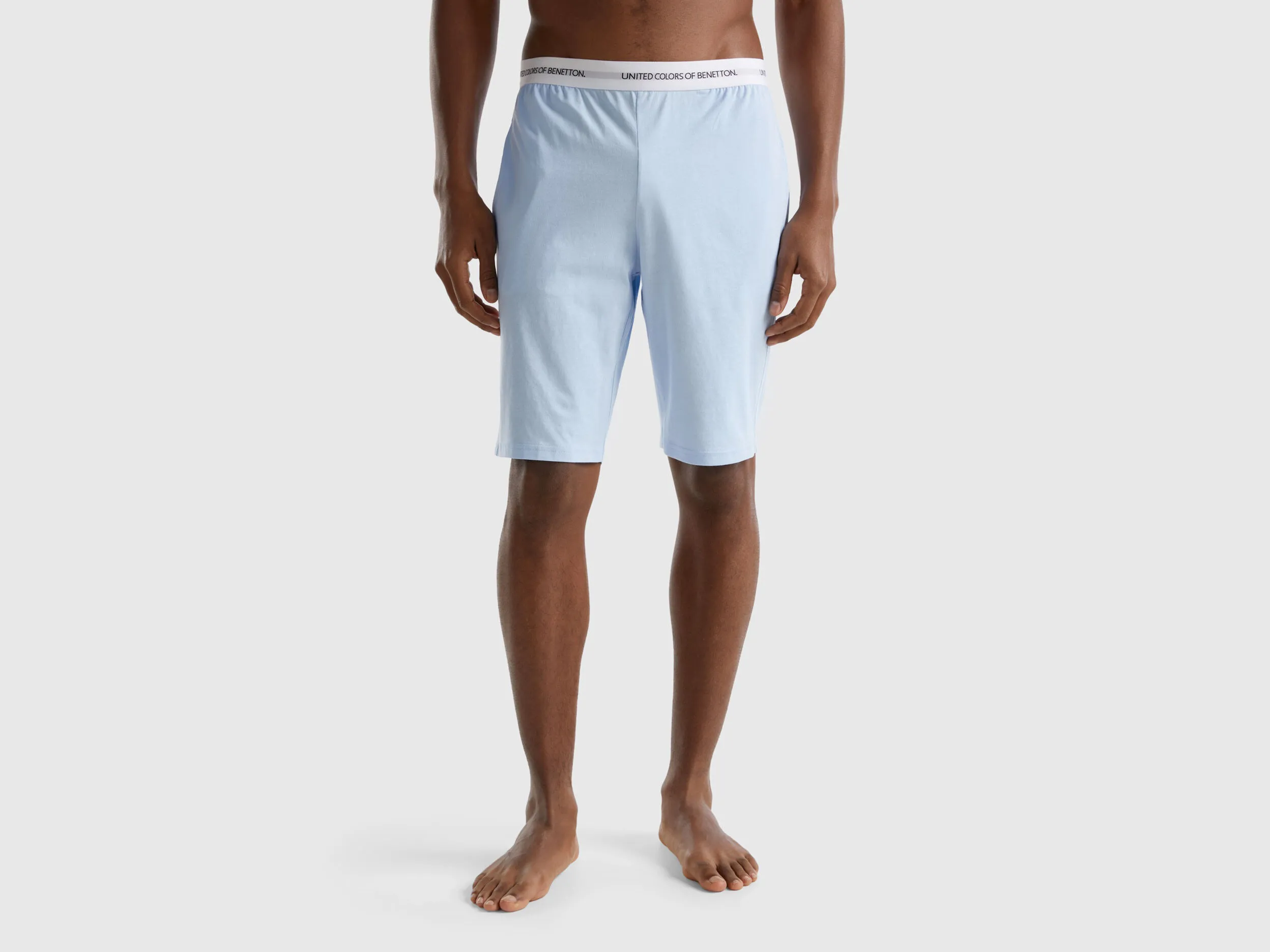 Pantalón corto de 100 % algodón