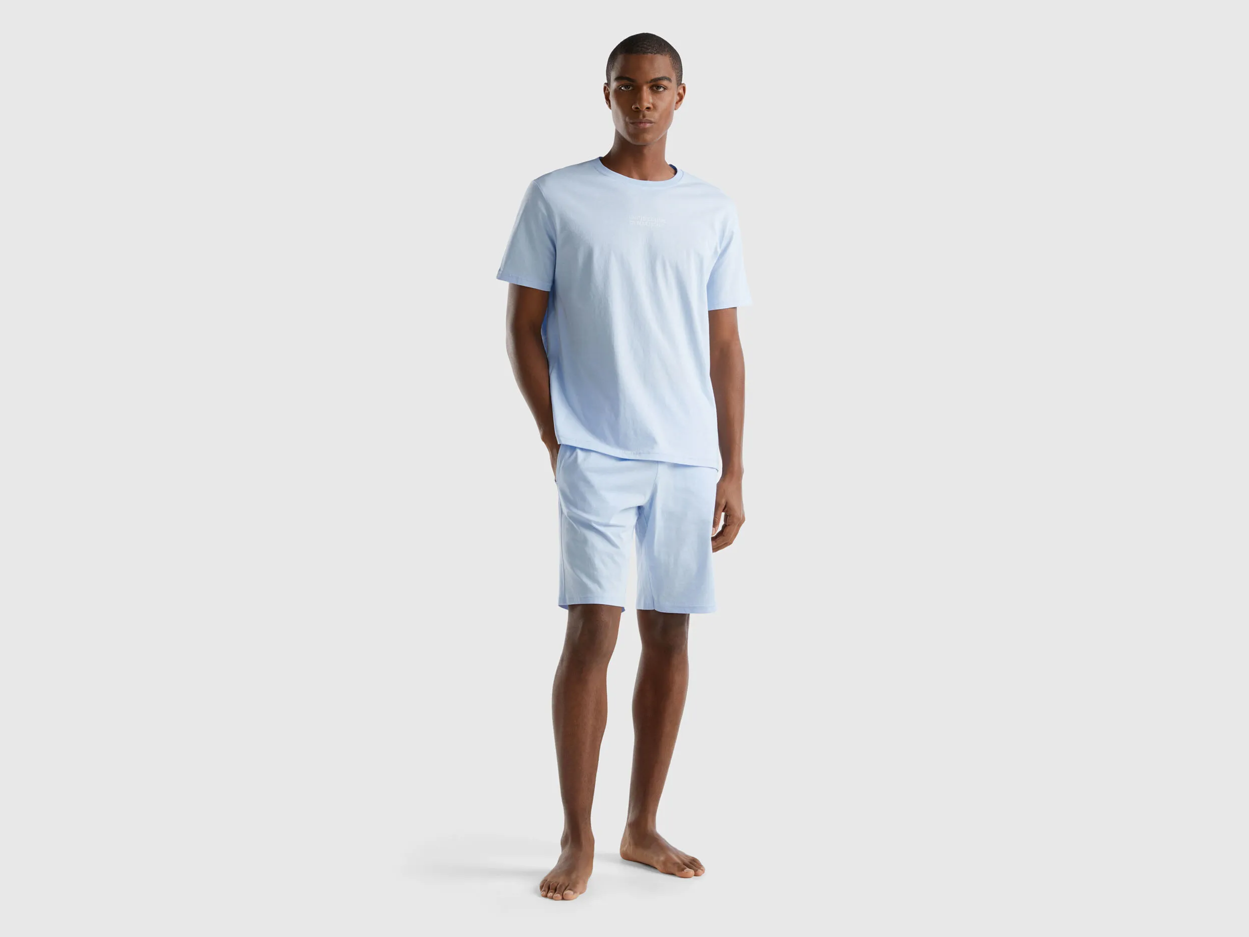 Pantalón corto de 100 % algodón