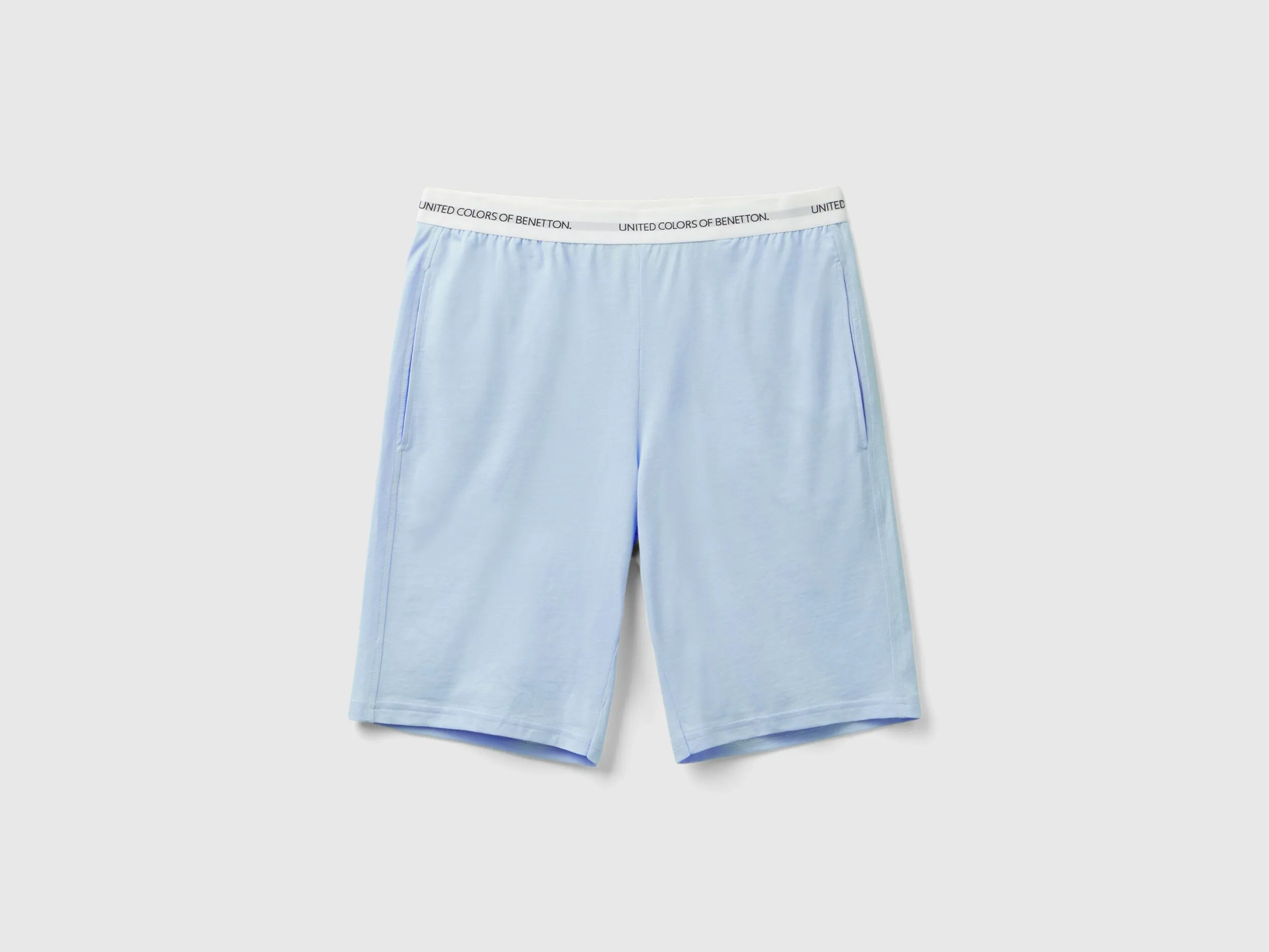 Pantalón corto de 100 % algodón