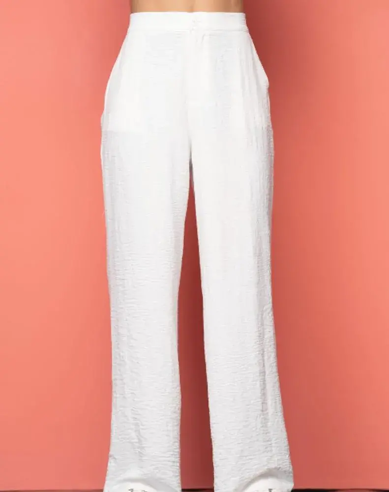 Pantalón bota ancha