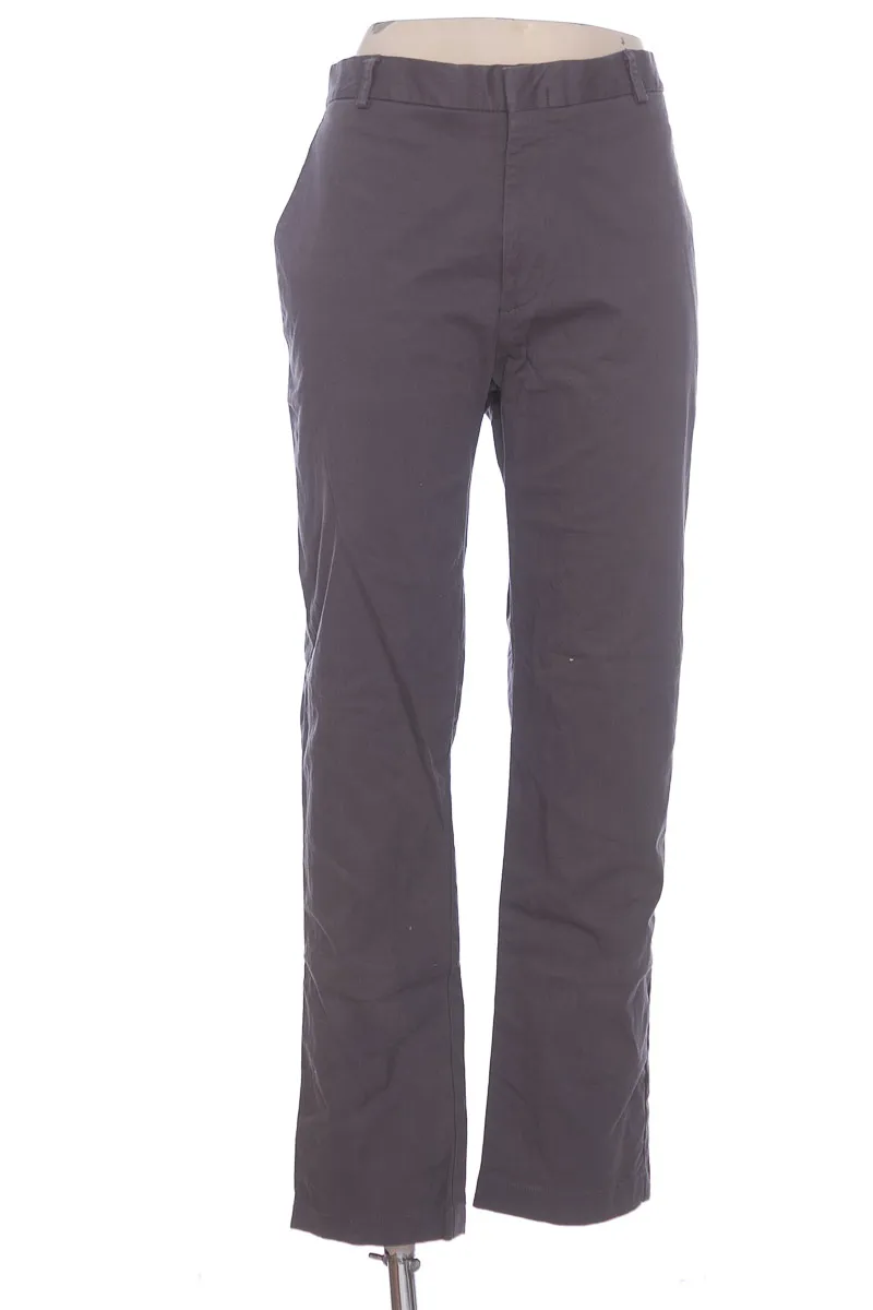 PANTALóN COLOR GRIS  EKA
