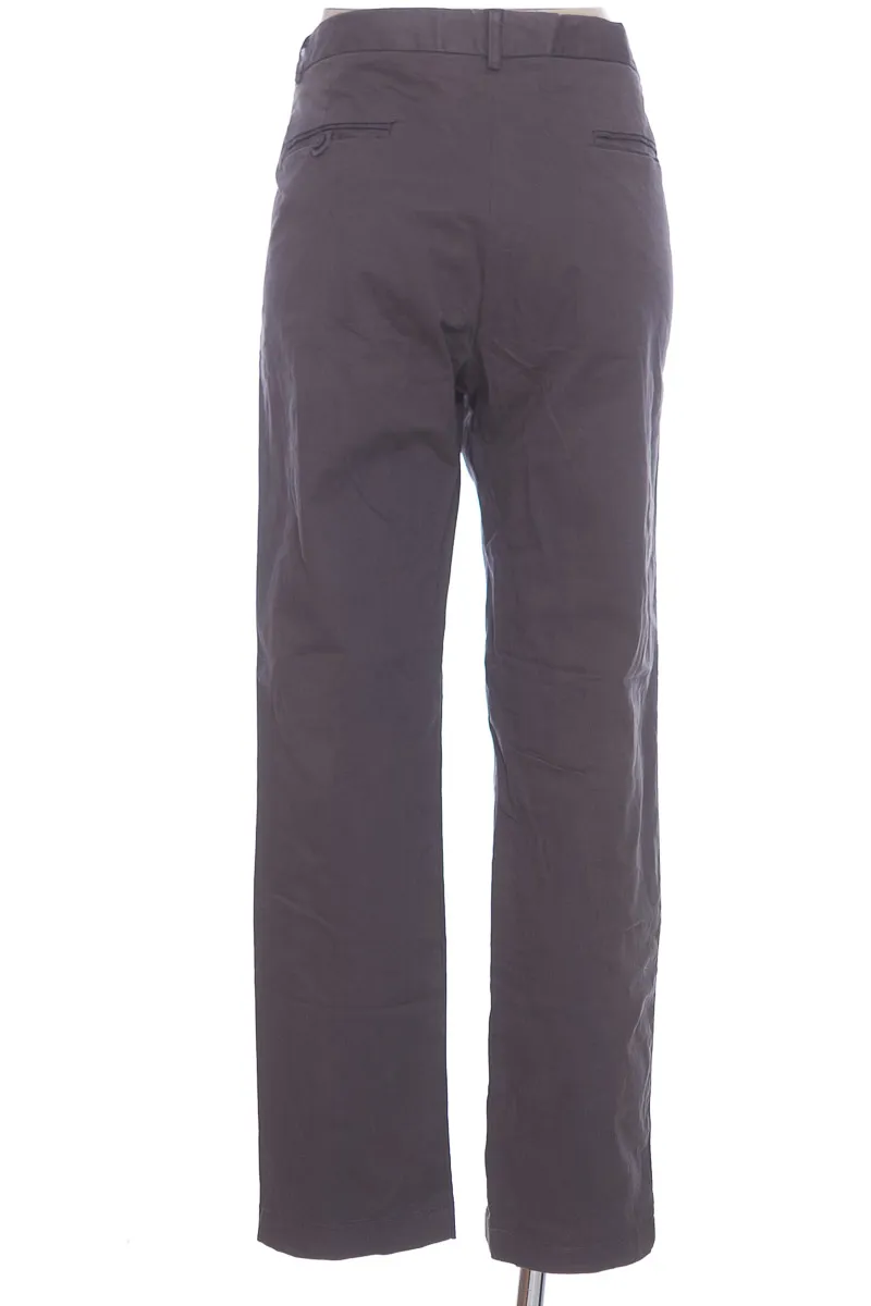 PANTALóN COLOR GRIS  EKA