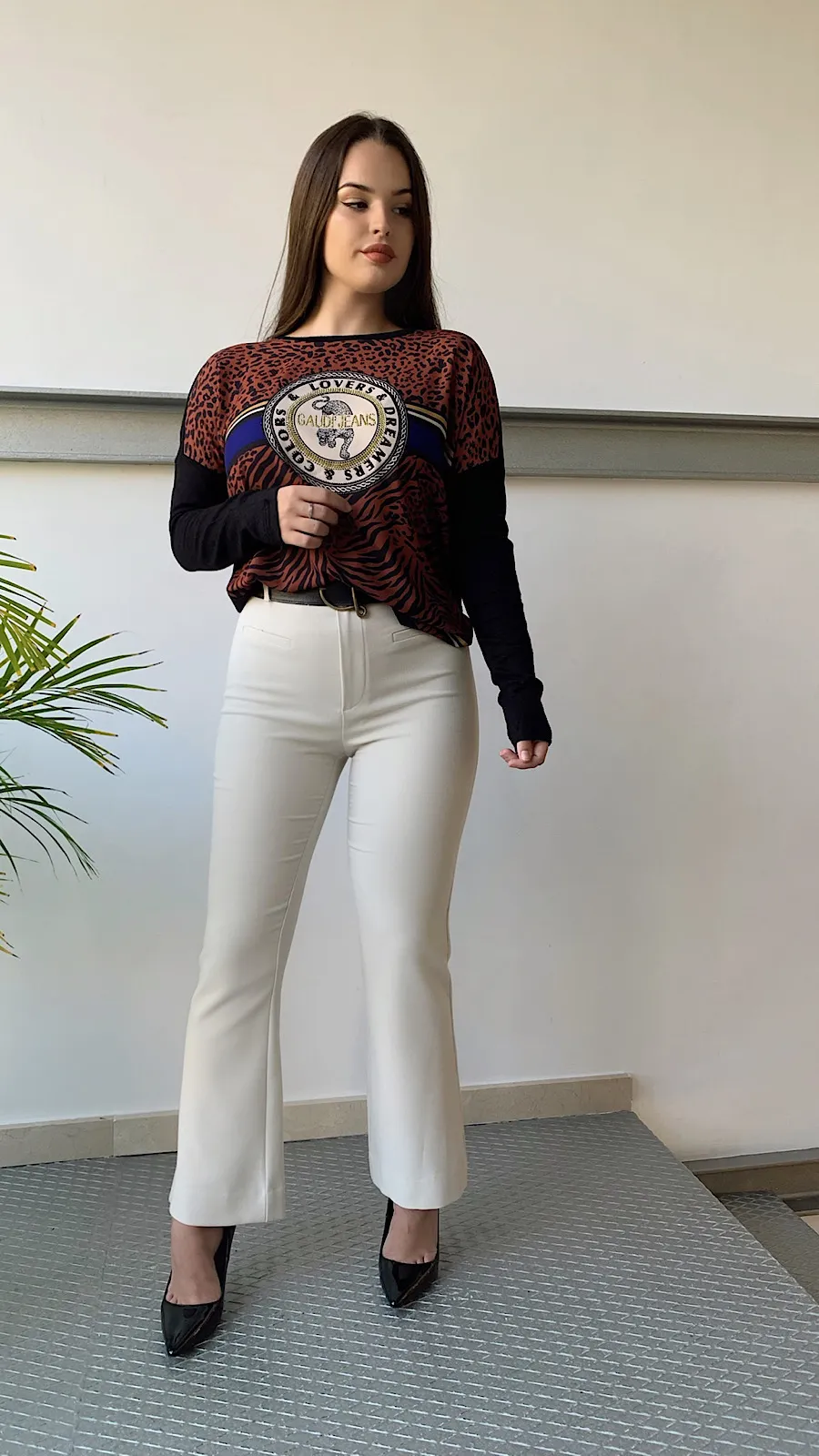 Pantalón Flare Crepé Milk