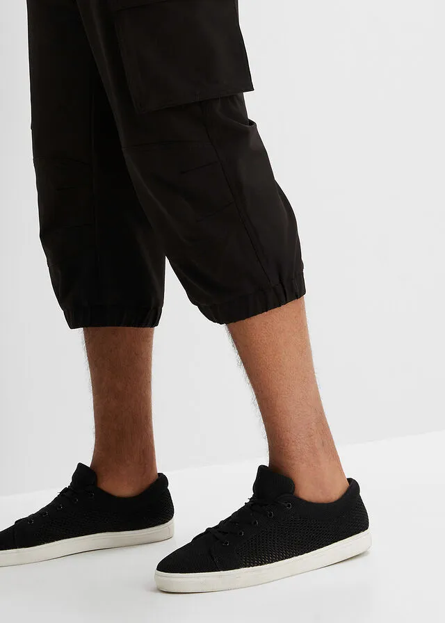 Pantalón funcional capri con corte normal Negro