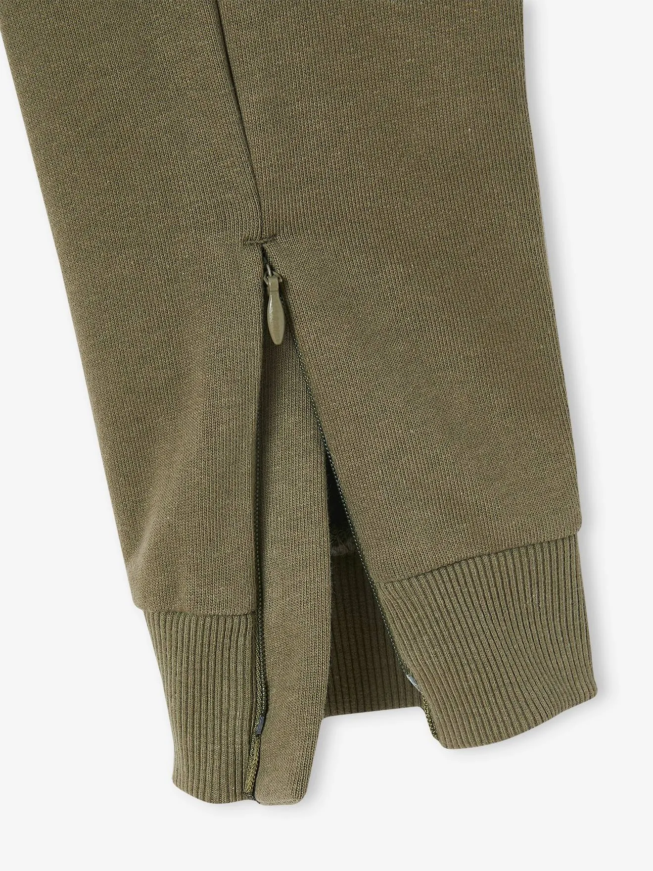 Pantalón jogging deportivo con bajo con cremallera y bolsillos de carpintero para niño