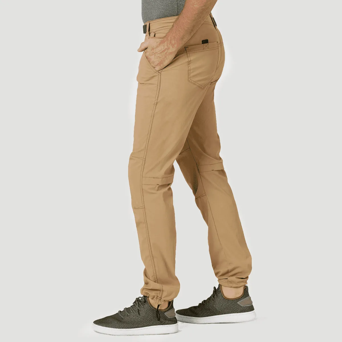 Pantalón Outdoor Hombre ATG by Wrangle Convertible Trail Jogger Café
