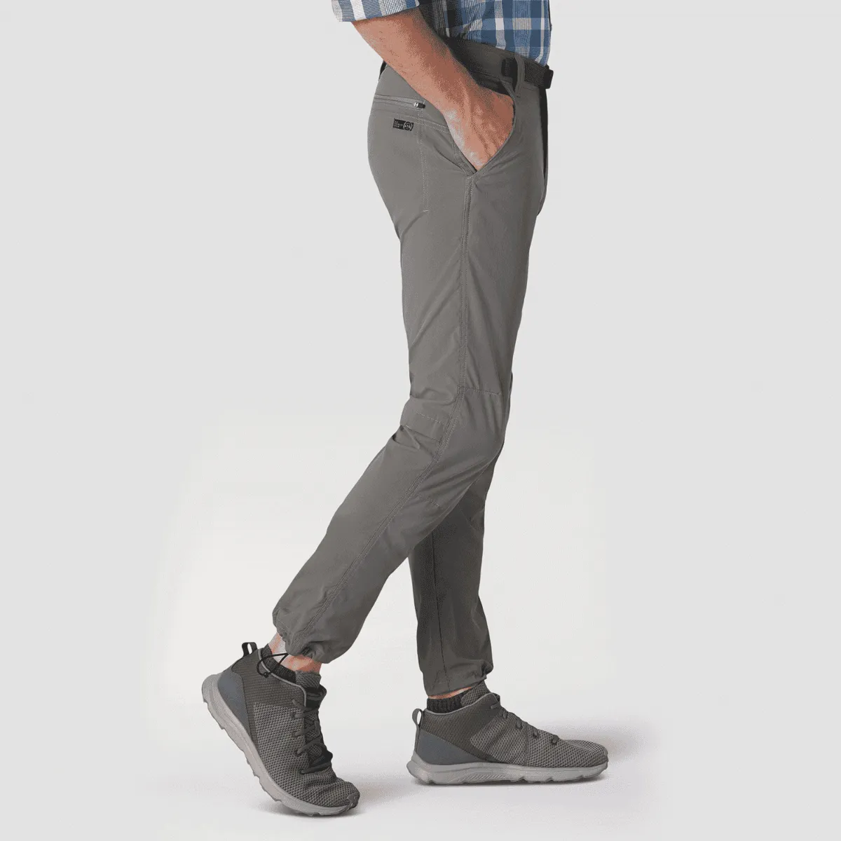 Pantalón Outdoor Hombre ATG by Wrangler Convertible Trail Jogger Gris