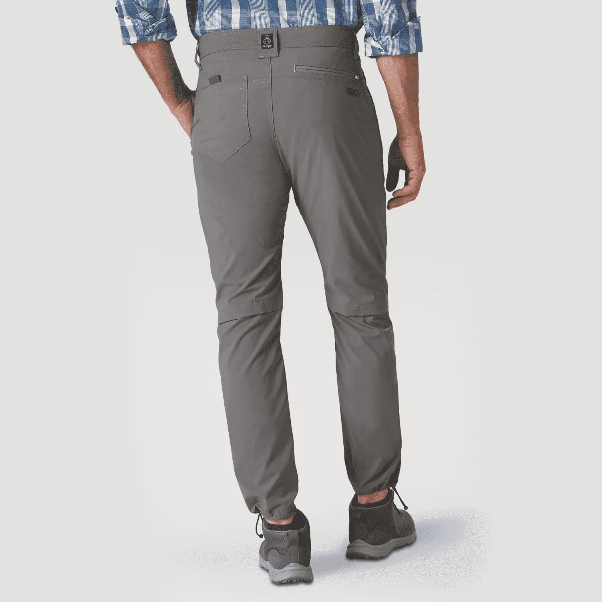 Pantalón Outdoor Hombre ATG by Wrangler Convertible Trail Jogger Gris