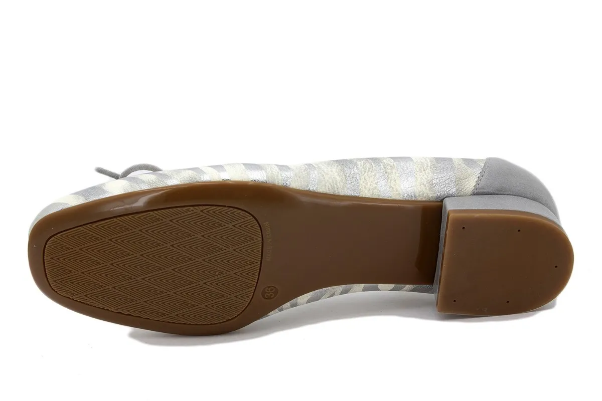Pearl Print Flat shoe