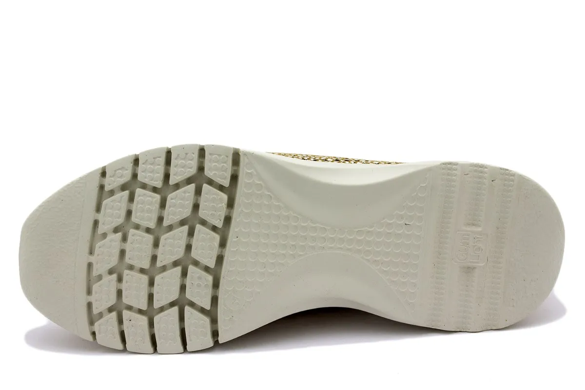 PECAN STAMPED LACEUP SHOE