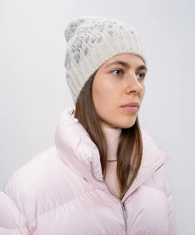 Peserico White cap with wool