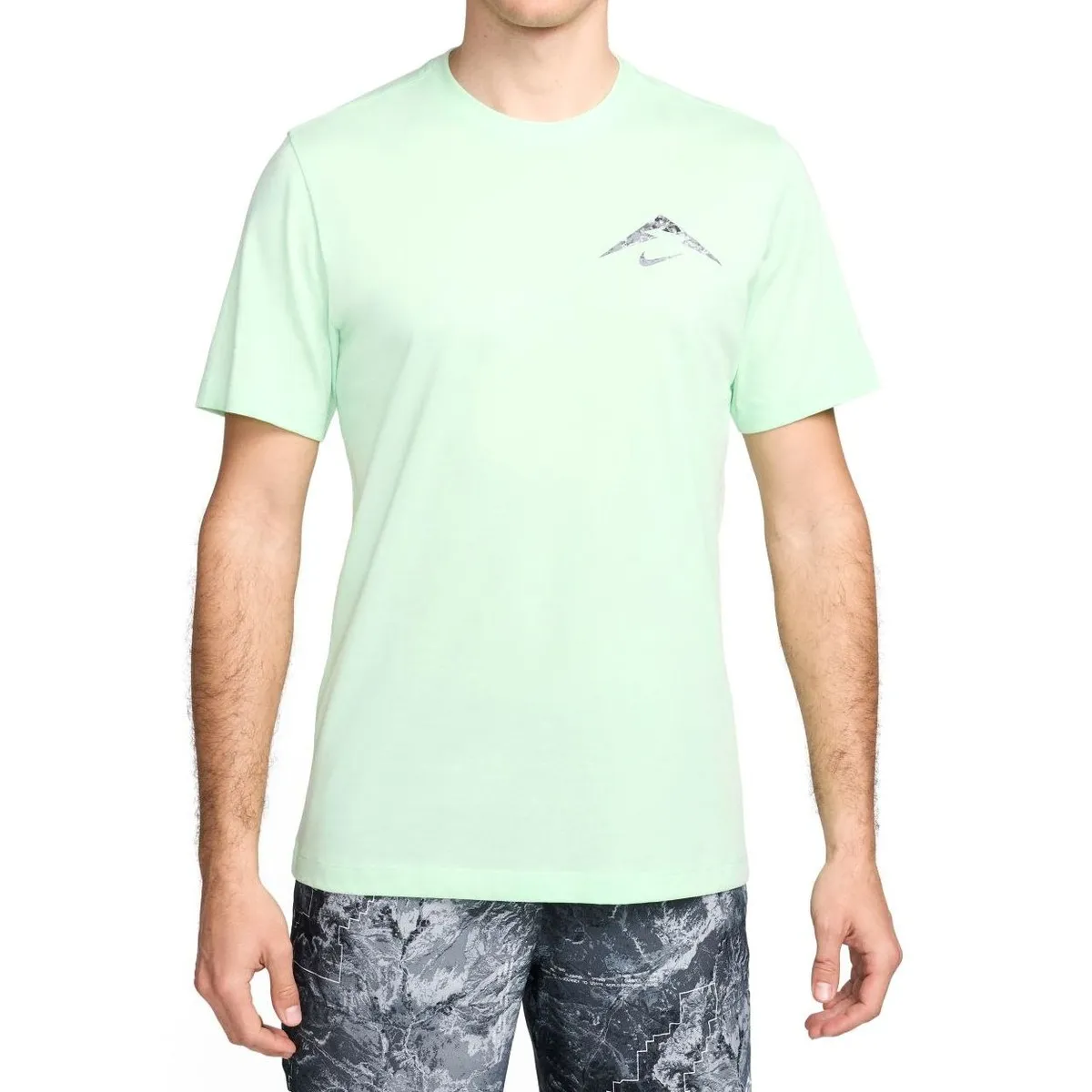 REMERA NIKE DF TRAIL OUTDOOR SSNL