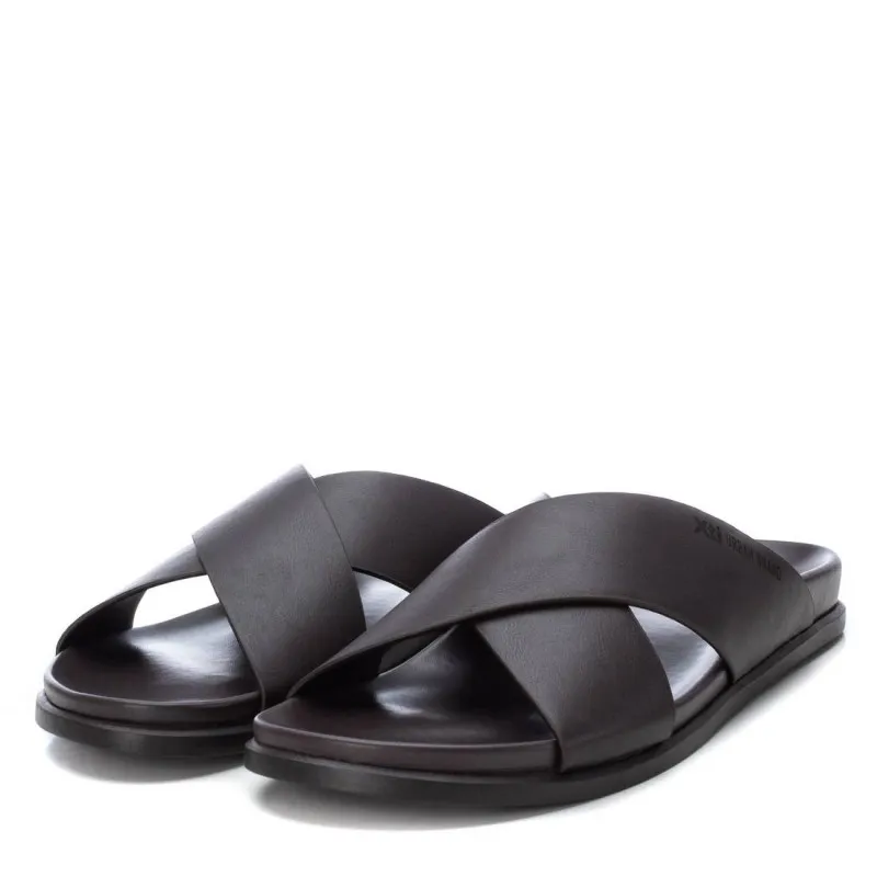 Sandalia de hombre XTI 142532 Marron