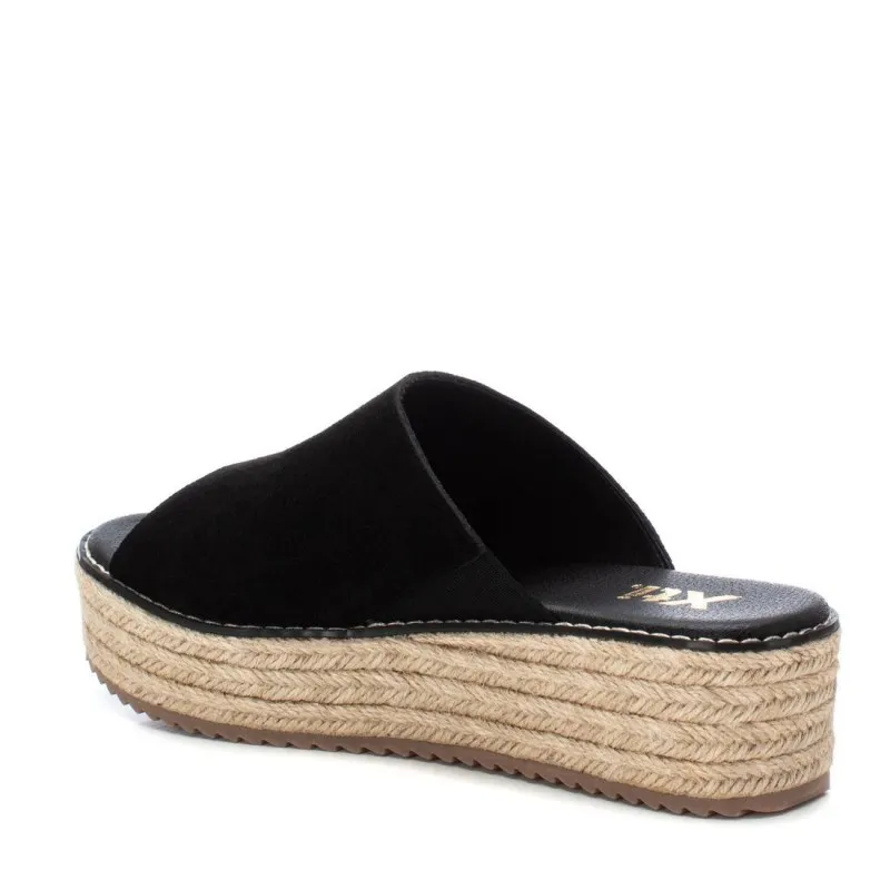 Sandalia de mujer XTI 142557 Negro