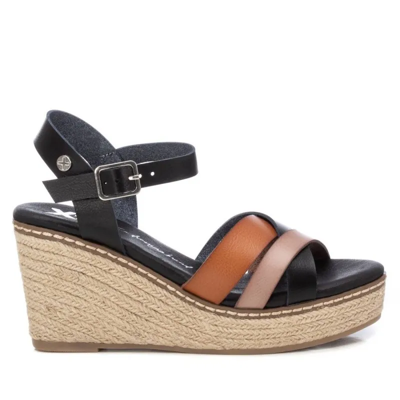 Sandalia de mujer XTI 142850 Negro