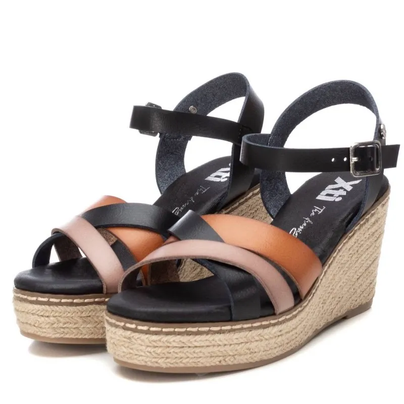 Sandalia de mujer XTI 142850 Negro
