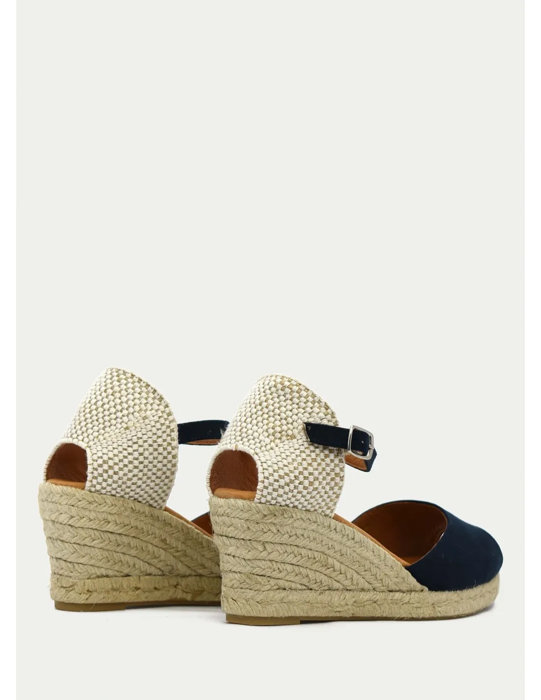 SANDALIAS XTI 141105 LILA 