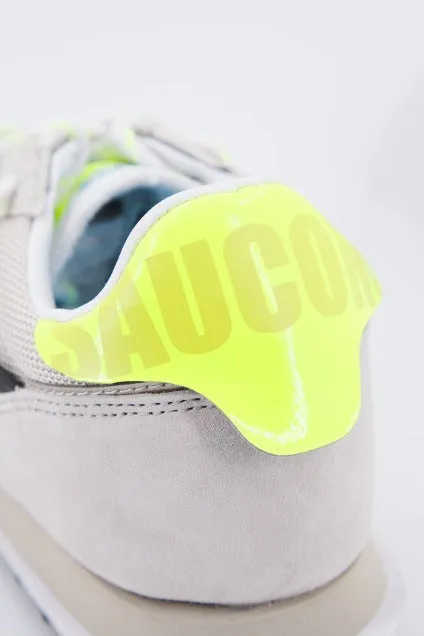 SAUCONY