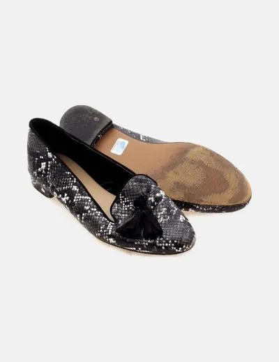 Sfera Mocasín negro estampado