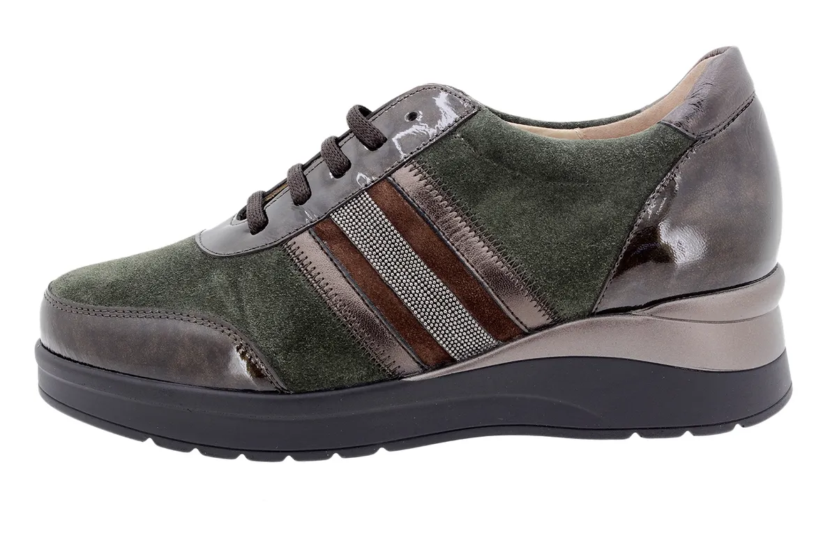 Tie shoe Taupe Patent